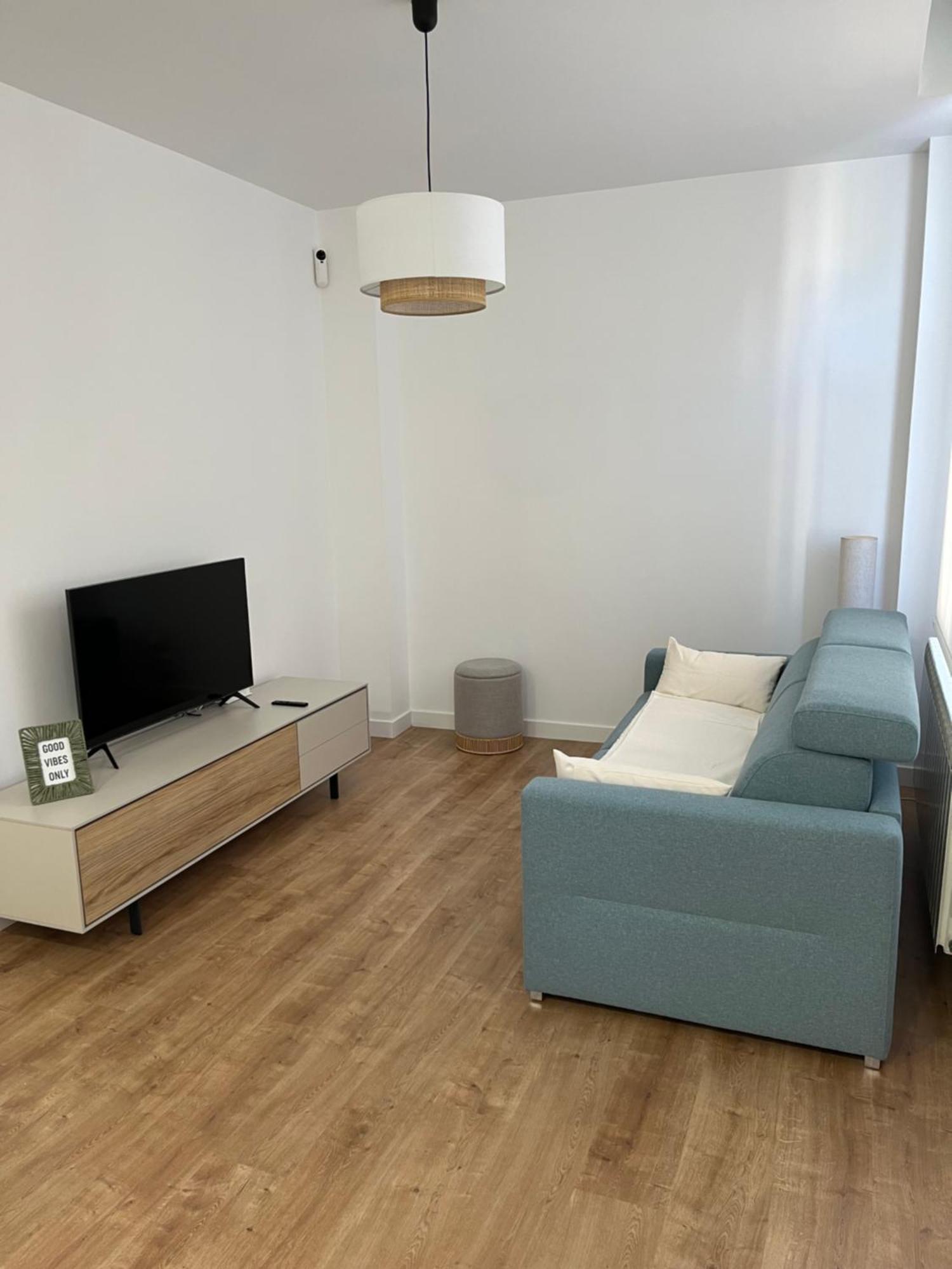 Apartamento Puerta De Burgos Vut09605 المظهر الخارجي الصورة