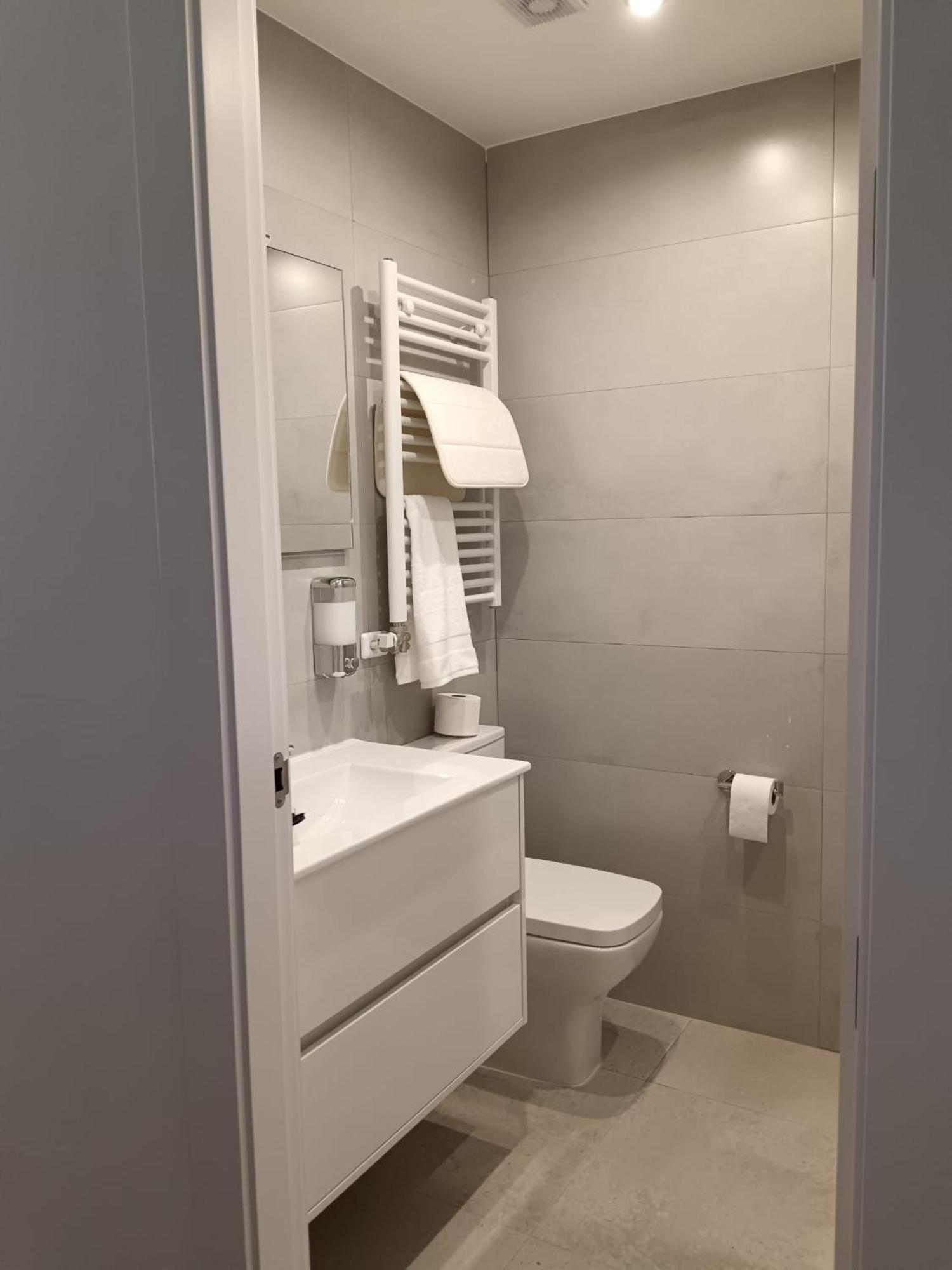 Apartamento Puerta De Burgos Vut09605 المظهر الخارجي الصورة